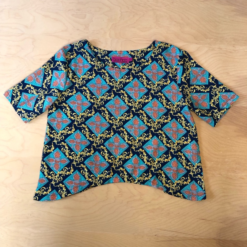 Boohoo Blue and Gold Geometric Blouse
